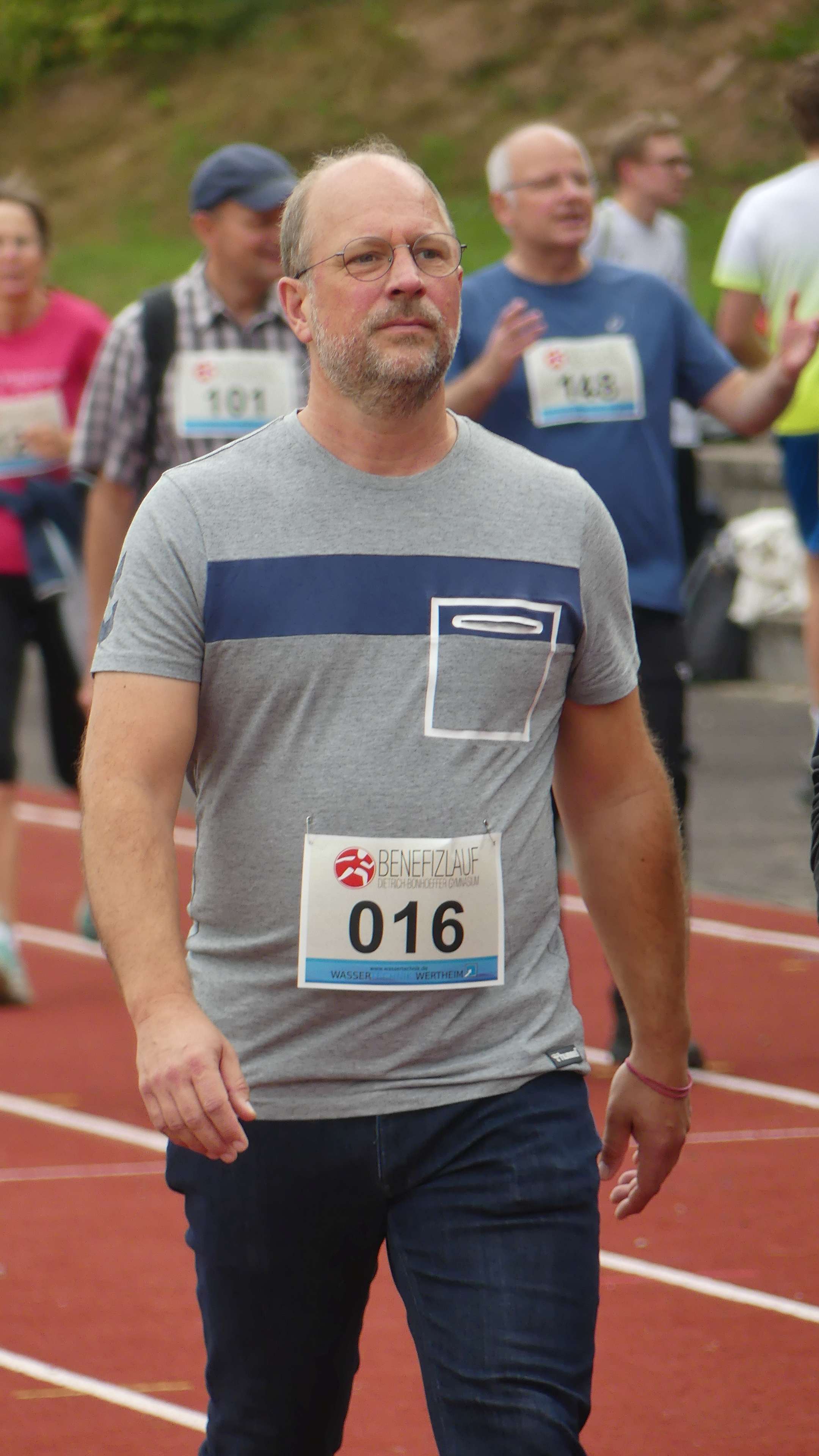 Bild vom 15. Benefizlauf im Jahr 2025. Dies ist das 137. Bild.